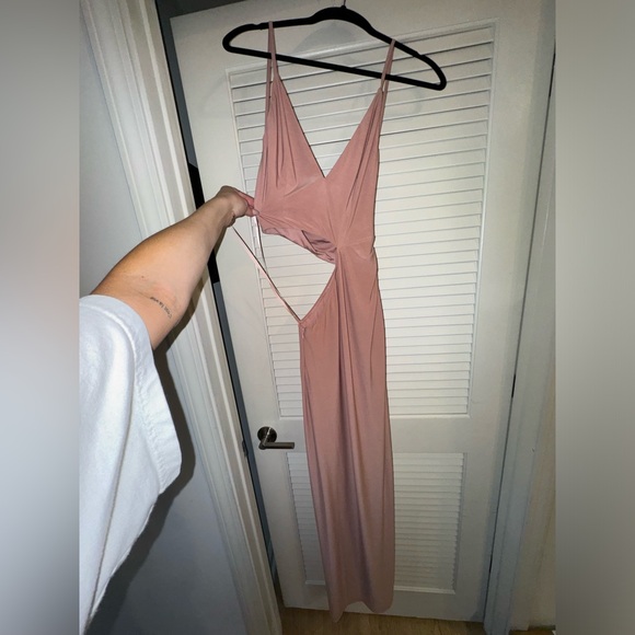 GORGEOUS abyss by abby LEE GOWN in blush - Picture 5 of 10